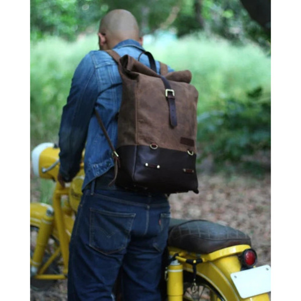 Mochila TripMachine  Color Tabaco