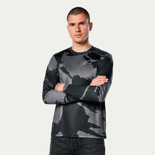 Polera Camo Performance LS