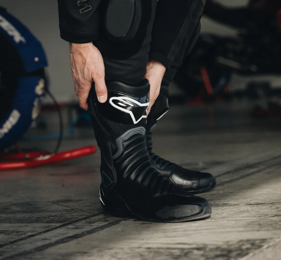 ${relatedBlogContent.title}